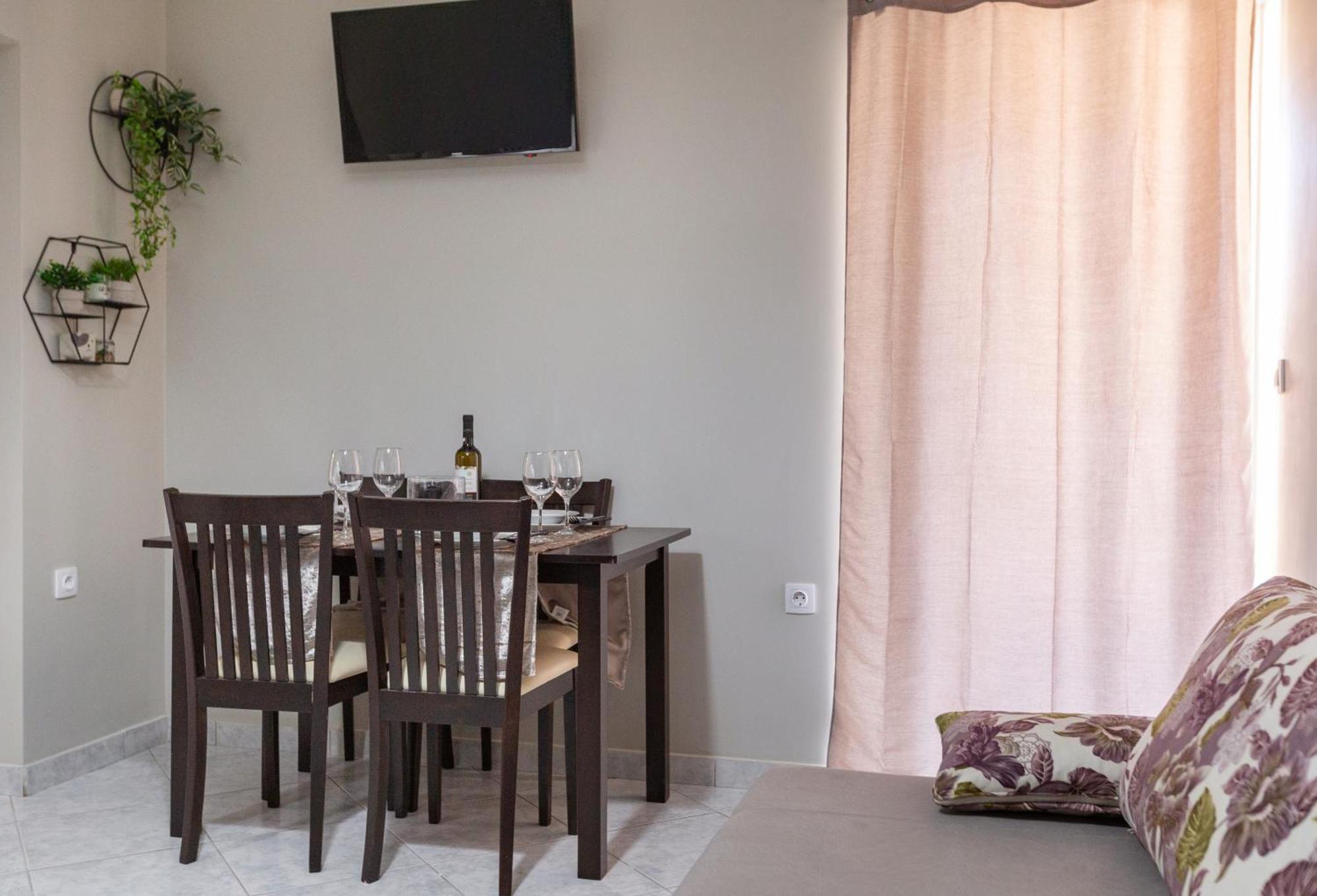 Liros House Διαμέρισμα Ναύπακτος Εξωτερικό φωτογραφία